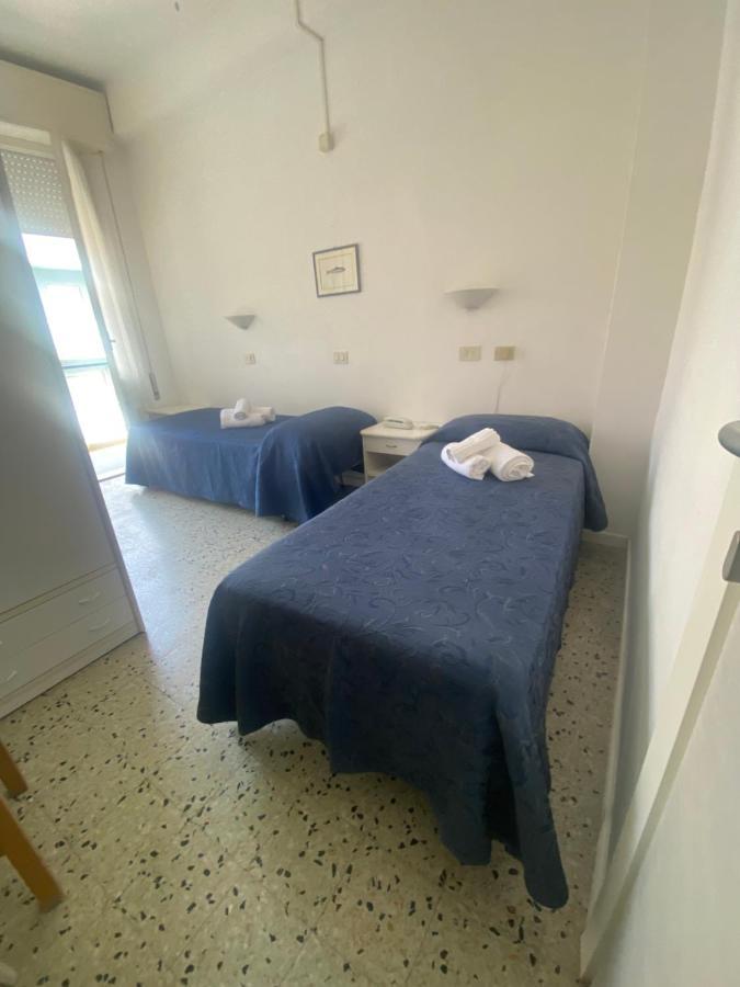 B&B Hotel Lucciola Cattolica Exterior photo