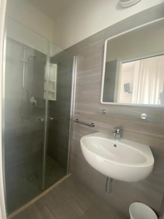B&B Hotel Lucciola Cattolica Exterior photo